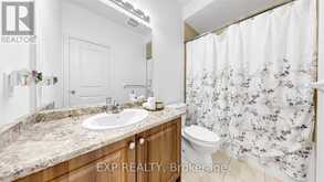 34 BUTTONLEAF CRESCENT | Whitchurch-Stouffville Ontario | Slide Image Thirty
