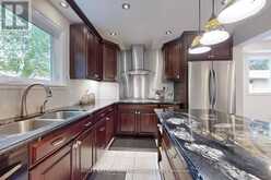 158 WALTON DRIVE | Aurora Ontario | Slide Image Twelve