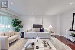 158 WALTON DRIVE | Aurora Ontario | Slide Image One