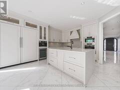 589 GLEN PARK AVENUE Toronto Ontario, M6B 2G4