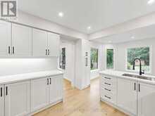 2920 KINGSWAY DRIVE | Oakville Ontario | Slide Image Seventeen