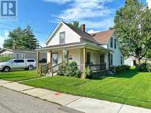 305 NORTH CAYUGA STREET W | Dunnville Ontario | Slide Image Five