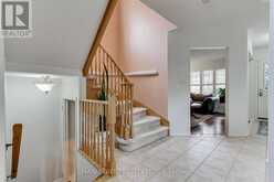 110 CRITTENDEN DRIVE | Georgina Ontario | Slide Image Six