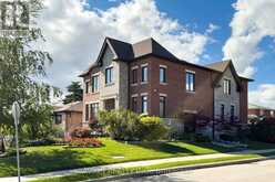 220 FALSTAFF AVENUE | Toronto Ontario | Slide Image Thirty-nine