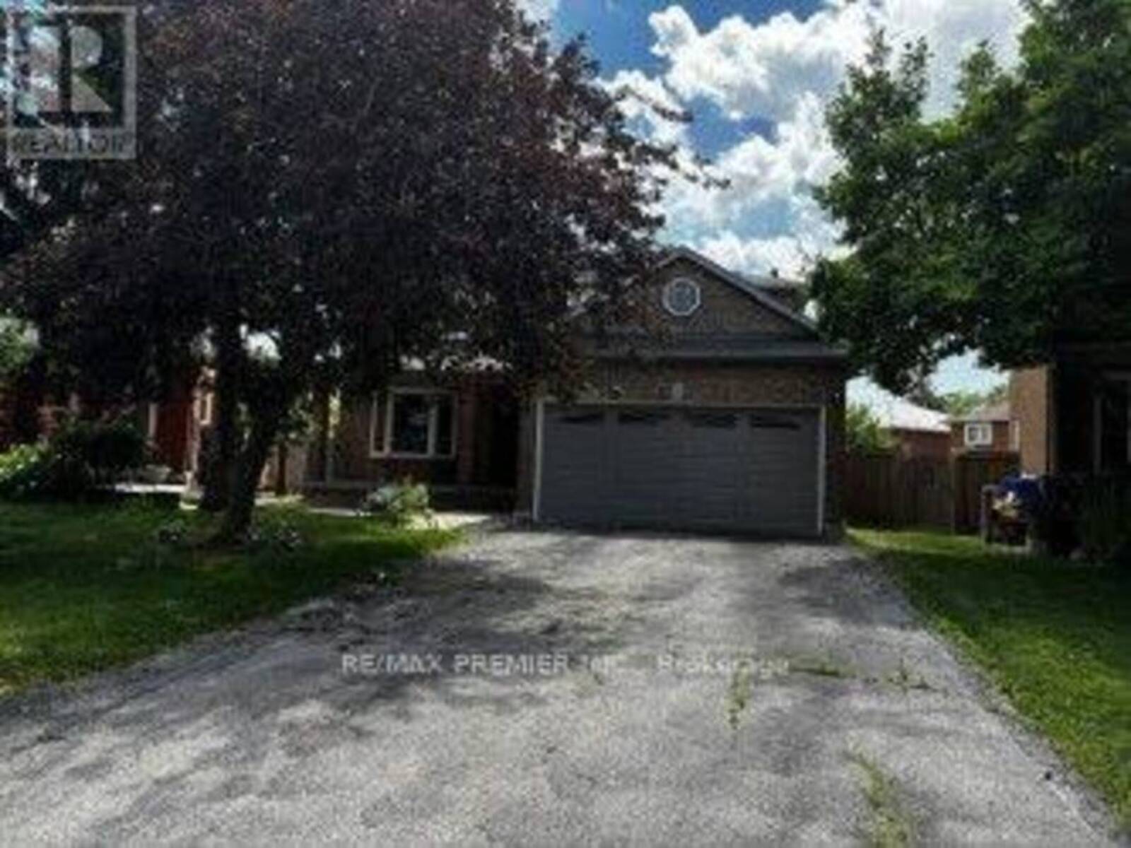 4464 STONEMILL COURT, Mississauga, Ontario L5V 1E5