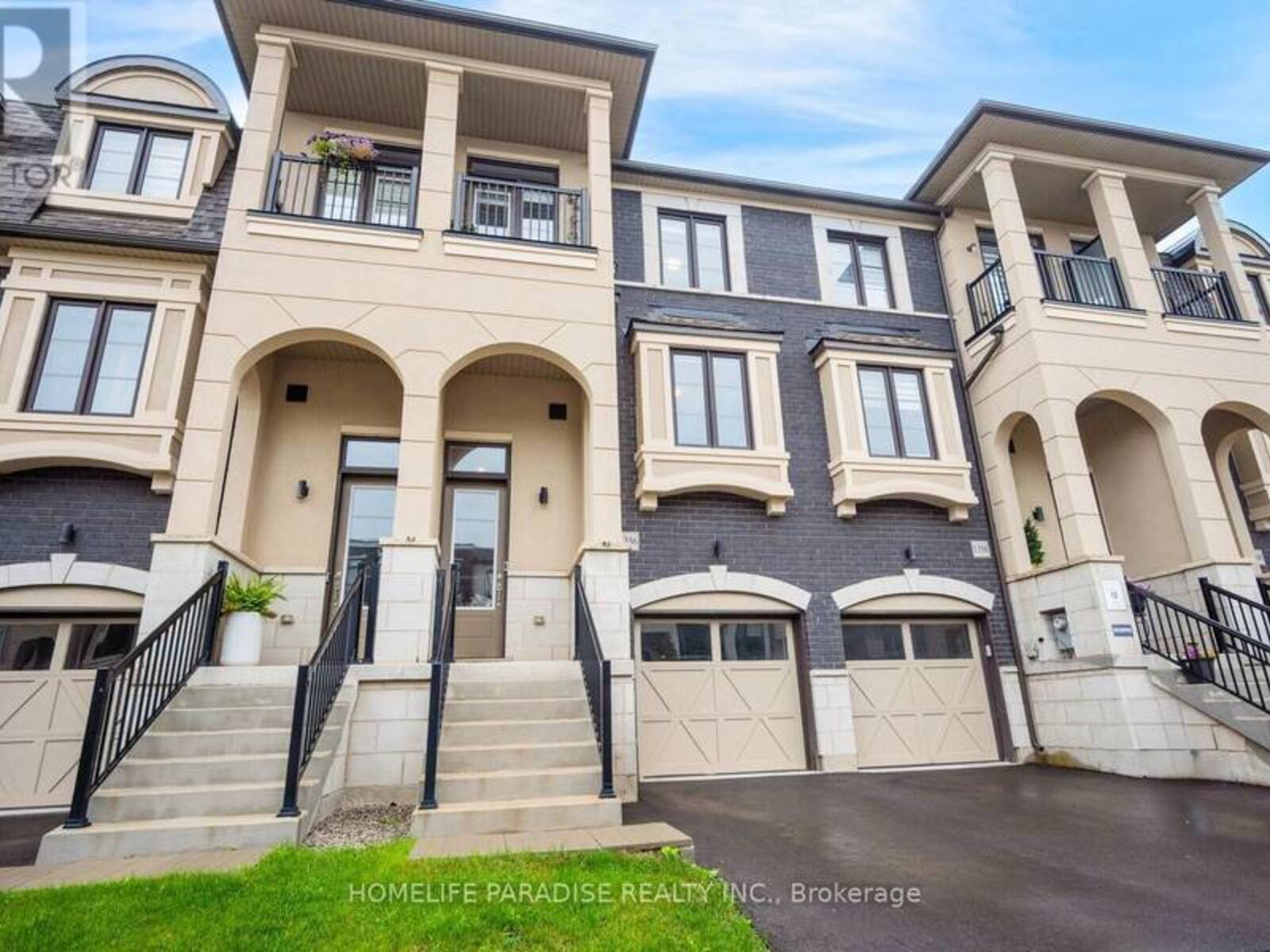 1356 KANIV STREET, Oakville, Ontario L6M 5R3