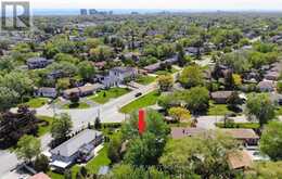 499 VALLEY DRIVE N | Oakville Ontario | Slide Image Seventeen
