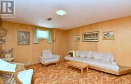 499 VALLEY DRIVE N | Oakville Ontario | Slide Image Twenty