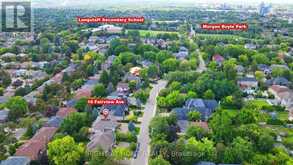 16 FAIRVIEW AVENUE | Richmond Hill Ontario | Slide Image Twelve
