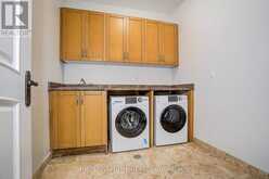 16 FAIRVIEW AVENUE | Richmond Hill Ontario | Slide Image Thirty-seven