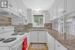 220 SCOTT ROAD | Cambridge Ontario | Slide Image Ten