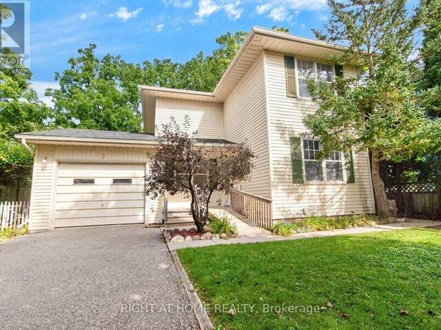 8 AMELIA STREET Paris Ontario, N3L 1Z3 - 3 Bedrooms Home For Sale