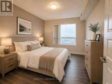 1702 - 1 UPTOWN DRIVE | Markham Ontario | Slide Image Ten
