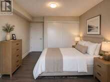 1702 - 1 UPTOWN DRIVE | Markham Ontario | Slide Image Eleven