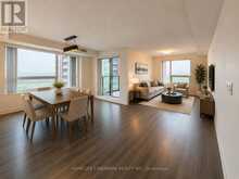 1702 - 1 UPTOWN DRIVE | Markham Ontario | Slide Image Two