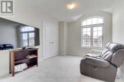 38 CLEAR SPRING AVENUE | Georgina Ontario | Slide Image Nineteen
