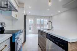 403 WHITE'S HILL AVENUE | Markham Ontario | Slide Image Sixteen