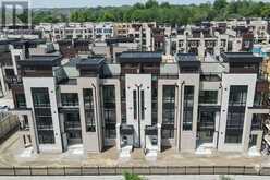 51 CREDIT LANE | Richmond Hill Ontario | Slide Image One