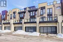 51 CREDIT LANE | Richmond Hill Ontario | Slide Image Four