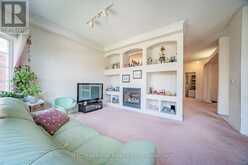 8 BRIAR PATH LANE | Markham Ontario | Slide Image Fifteen
