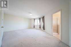8 BRIAR PATH LANE | Markham Ontario | Slide Image Twenty-one