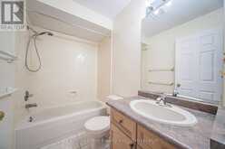 8 BRIAR PATH LANE | Markham Ontario | Slide Image Twenty-seven