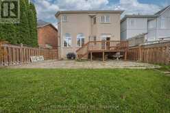 8 BRIAR PATH LANE | Markham Ontario | Slide Image Four