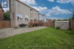 8 BRIAR PATH LANE | Markham Ontario | Slide Image Five