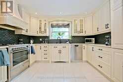 12377 NINTH LINE | Whitchurch-Stouffville Ontario | Slide Image Twelve