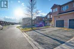 53 SILENT POND CRESCENT | Brampton Ontario | Slide Image Three