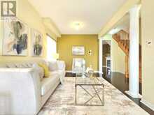 51 YALE LANE | Markham Ontario | Slide Image Nine