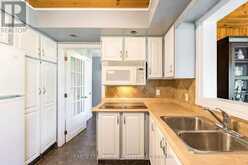 2536 4TH LINE N | Oro-Medonte Ontario | Slide Image Nine