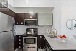 221 - 3391 BLOOR STREET W | Toronto Ontario | Slide Image Four
