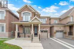 12 ENCLAVE TRAIL | Brampton Ontario | Slide Image Four