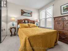 25 - 25 TAMARACK CIRCLE | Toronto Ontario | Slide Image Eighteen
