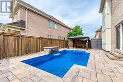 4201 PRUDHAM AVENUE | Burlington Ontario | Slide Image Four
