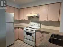 522 - 62 SUNCREST BOULEVARD | Markham Ontario | Slide Image Six