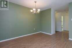 503 - 270 DAVIS DRIVE | Newmarket Ontario | Slide Image Six
