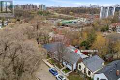 82 BEECHWOOD AVENUE | Toronto Ontario | Slide Image Four