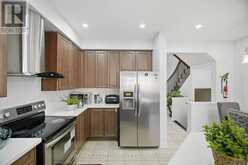 18 SEEDLAND CRESCENT | Brampton Ontario | Slide Image Nine