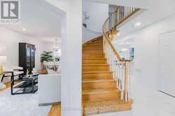 851 HILTON BOULEVARD | Newmarket Ontario | Slide Image Seventeen