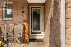 101 NOBLE DRIVE | Bradford West Gwillimbury Ontario | Slide Image Two