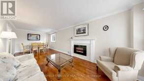 20 DOON CRESCENT | Georgina Ontario | Slide Image Ten
