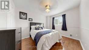 20 DOON CRESCENT | Georgina Ontario | Slide Image Thirty-five