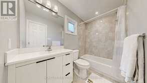 20 DOON CRESCENT | Georgina Ontario | Slide Image Thirty-seven