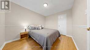 20 DOON CRESCENT | Georgina Ontario | Slide Image Thirty-nine