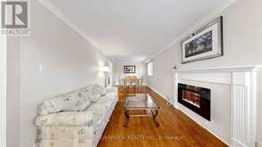 20 DOON CRESCENT | Georgina Ontario | Slide Image Nine