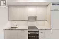 2208 - 36 ELM DRIVE W | Mississauga Ontario | Slide Image Four