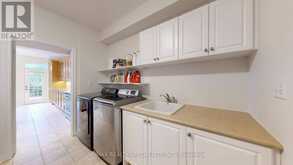 2258 ROCHESTER CIRCLE | Oakville Ontario | Slide Image Nineteen