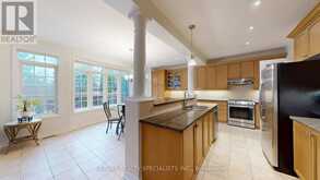 2258 ROCHESTER CIRCLE | Oakville Ontario | Slide Image Six